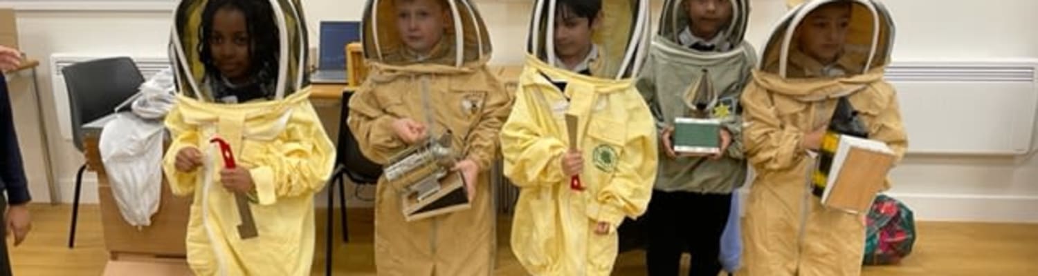 First School Visit to National Apiary
