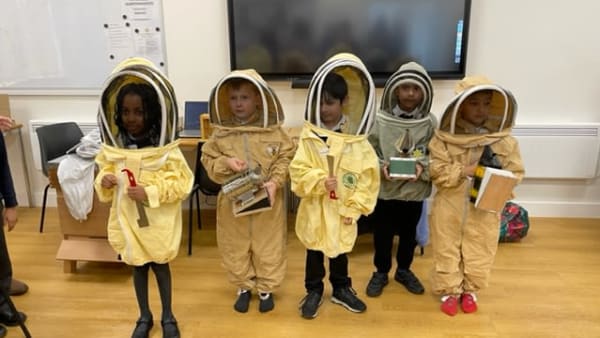 First School Visit to National Apiary